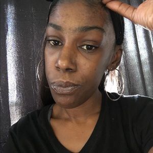 Meet your Posher, Christy